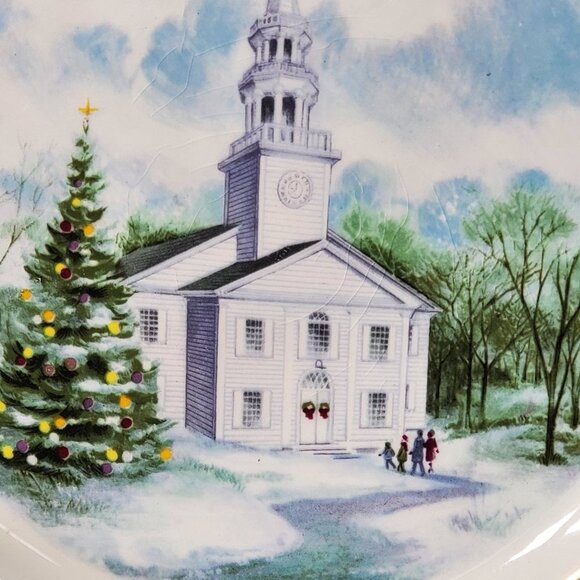 Avon Christmas Plate Series - 1974 - Country Church - by Enoch Wedgwood - Picture 1 of 5
